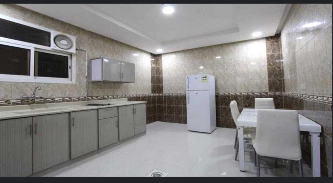 Hotel Manzel Aram 105-by Alazmi- 3*