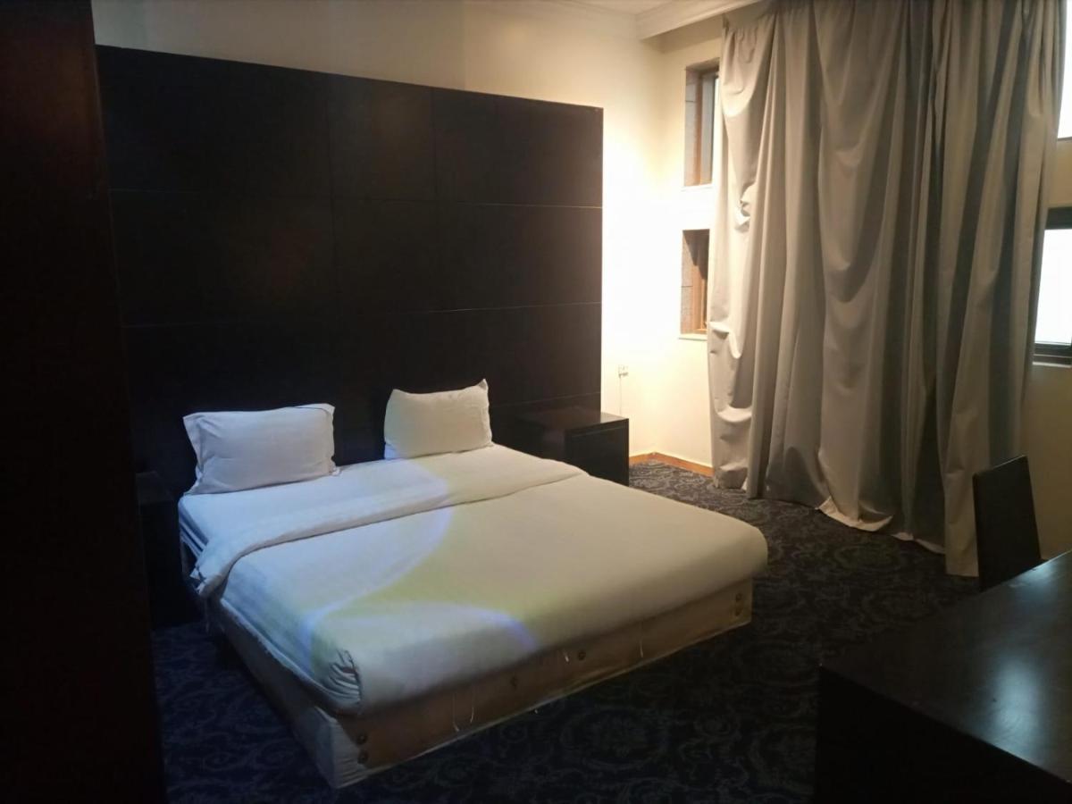 Manzel Aram 105-by Alazmi- Hotel