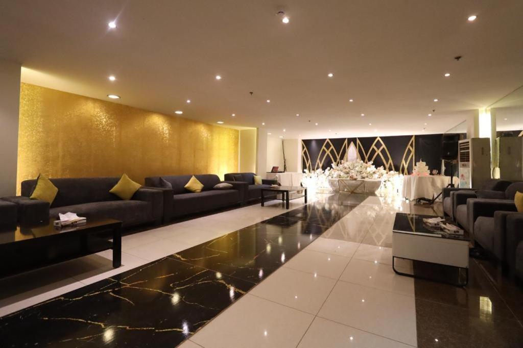 Manzel Aram 105-by Alazmi- Hotel